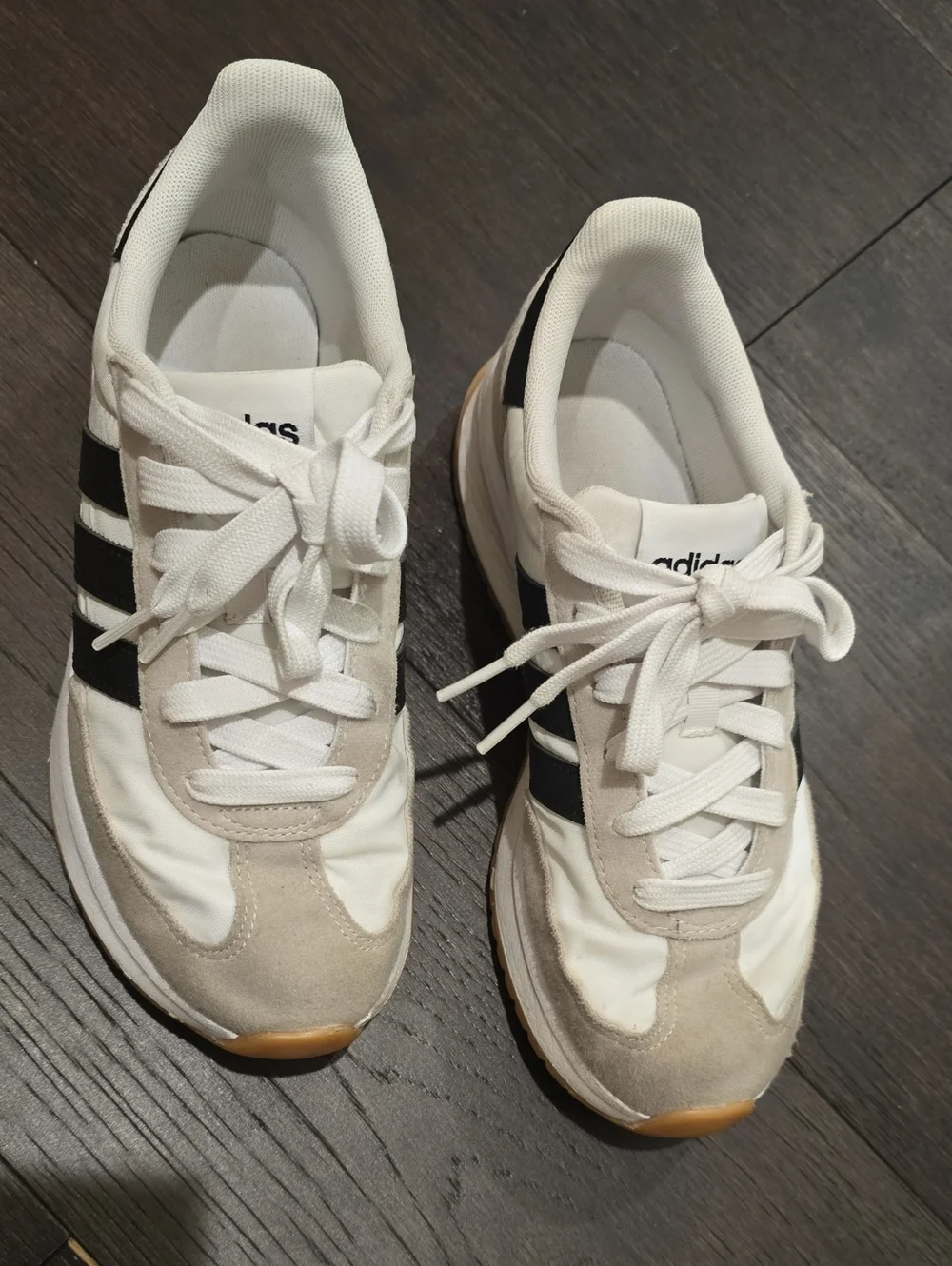 adidas Youth Unisex White, Black & Tan Retro-Inspired Sneakers
